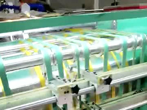 三明卡紙，紙板自動開槽機